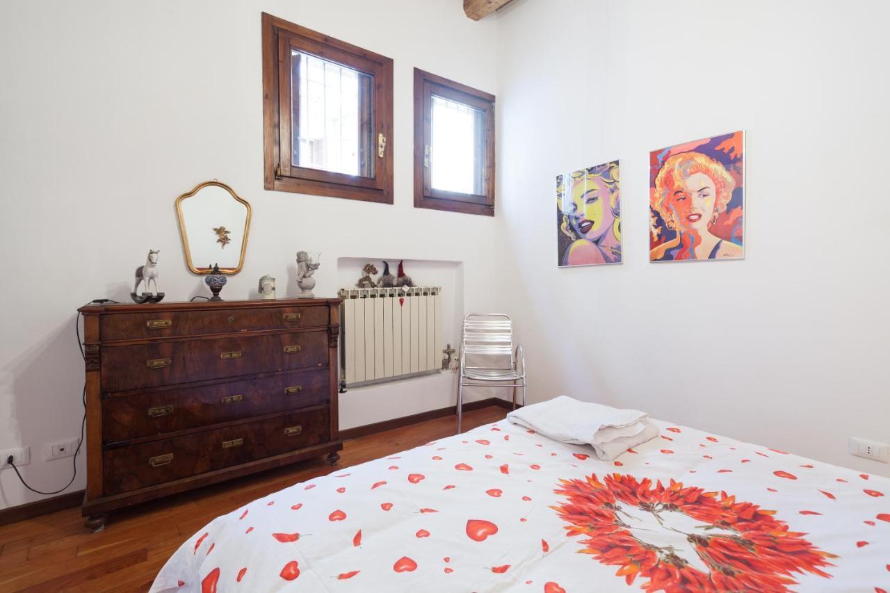 Residenza Principe Amedeo City Center Free Parking Verona Exterior photo